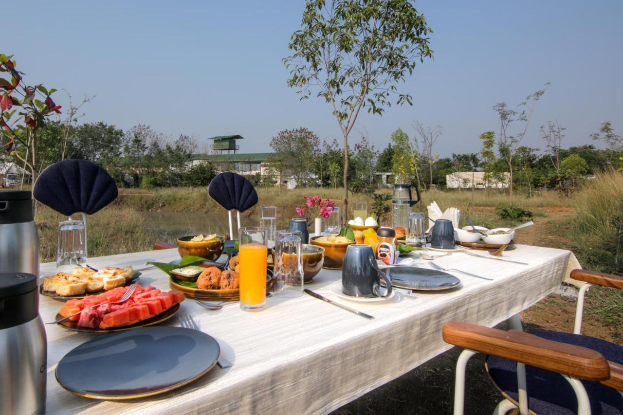 Tadoba Jungle Camp Hotel Mohurli ภายนอก รูปภาพ